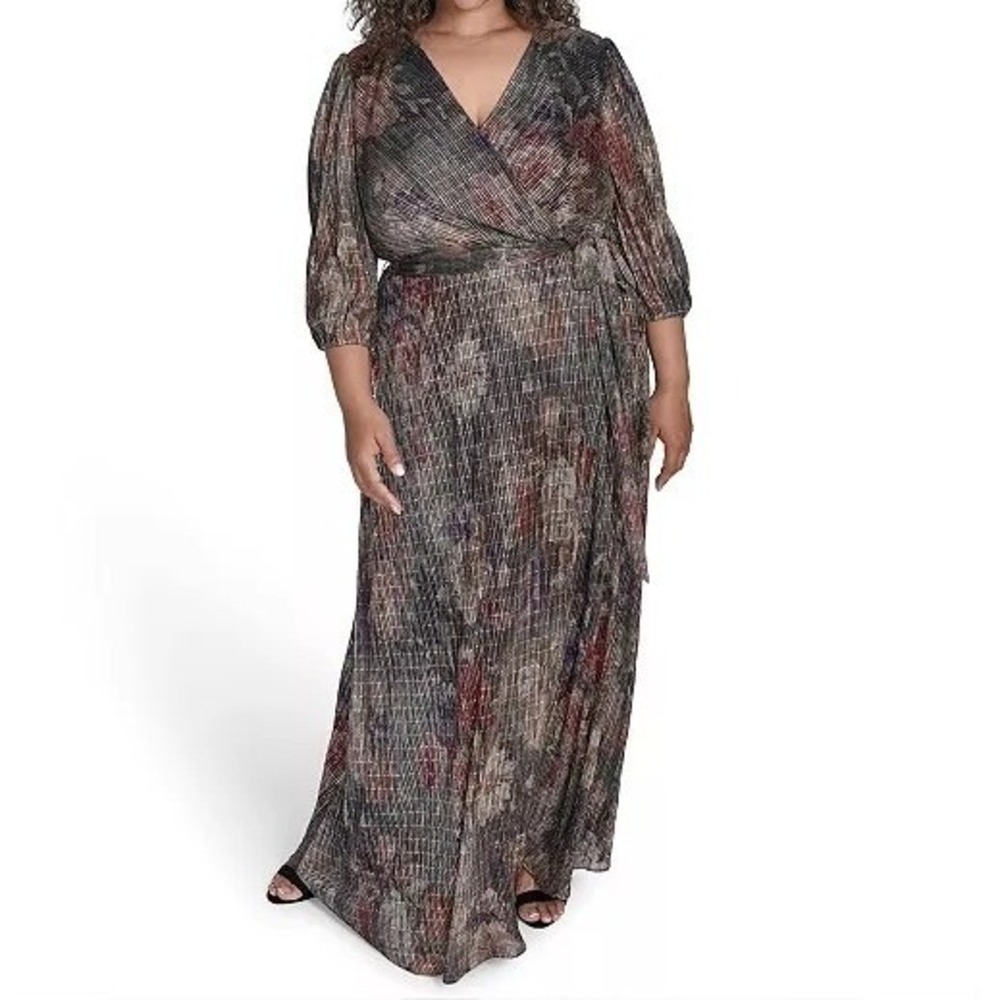 Jessica Howard Side Tuck 3/4 Sleeve Surplice Neck Gown Dress Womens Size 20W NWT